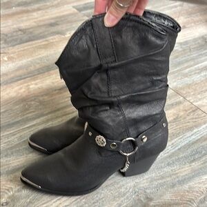 Dingo Black Heeled Boots with Harness Detail